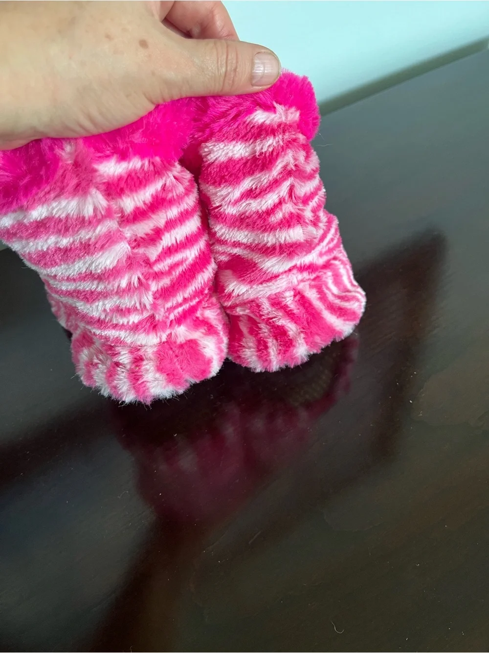 Fuzzy Pink Cat Slipper Socks for Kids - Cute Bow Detail